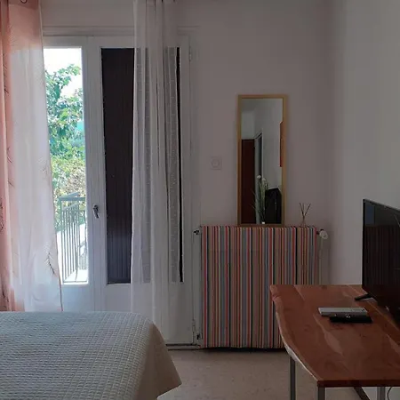 Bel Appartement Avec Grande Terrasse Ensoleillee Et Jardin Perpignan Buitenkant foto