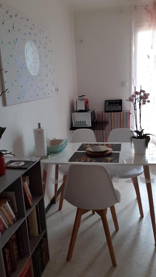 Bel Avec Grande Terrasse Ensoleillée Et Jardin Appartement